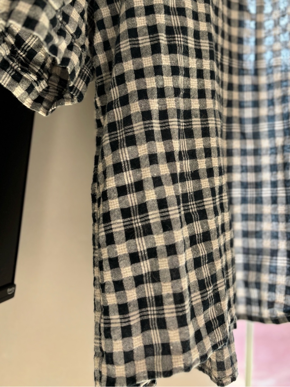 Black and White Gingham Short Sleeve Top
